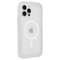Pelican Voyager Clear (Works with MagSafe)